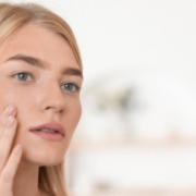 L’azione di Ultherapy®lifting non chirurgico a ultrasuoni microfocalizzati L’azione di Ultherapy®lifting non chirurgico a ultrasuoni microfocalizzati
